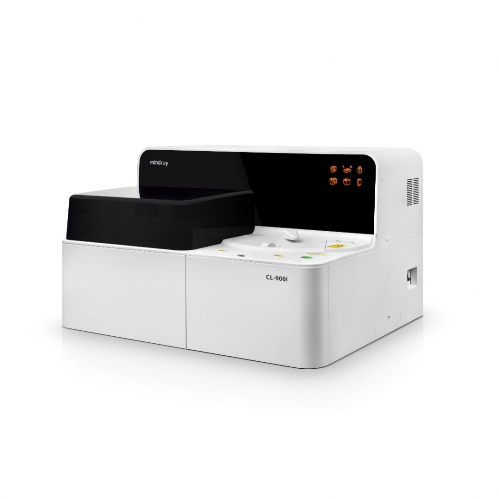 Chemiluminescence immunoassay analyzer